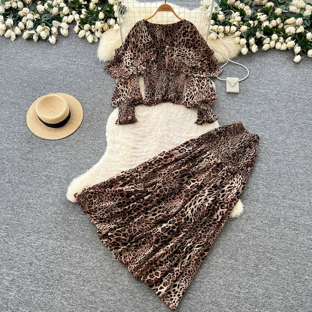 Fall Vintage 2 Piece Set for Women Top And Leopard Slim Skirts Suit Clothing Wholesale