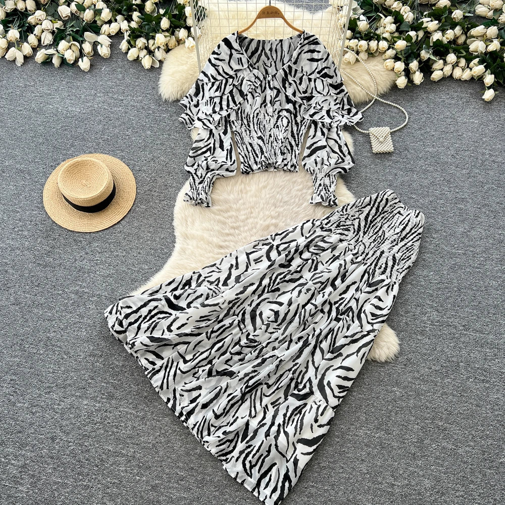 Fall Vintage 2 Piece Set for Women Top And Leopard Slim Skirts Suit Clothing Wholesale