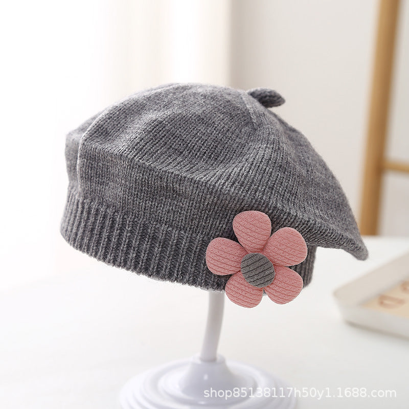 Baby hat autumn and winter baby girls' cute flower beret children's wool hat girls' knitted painter hat fashion