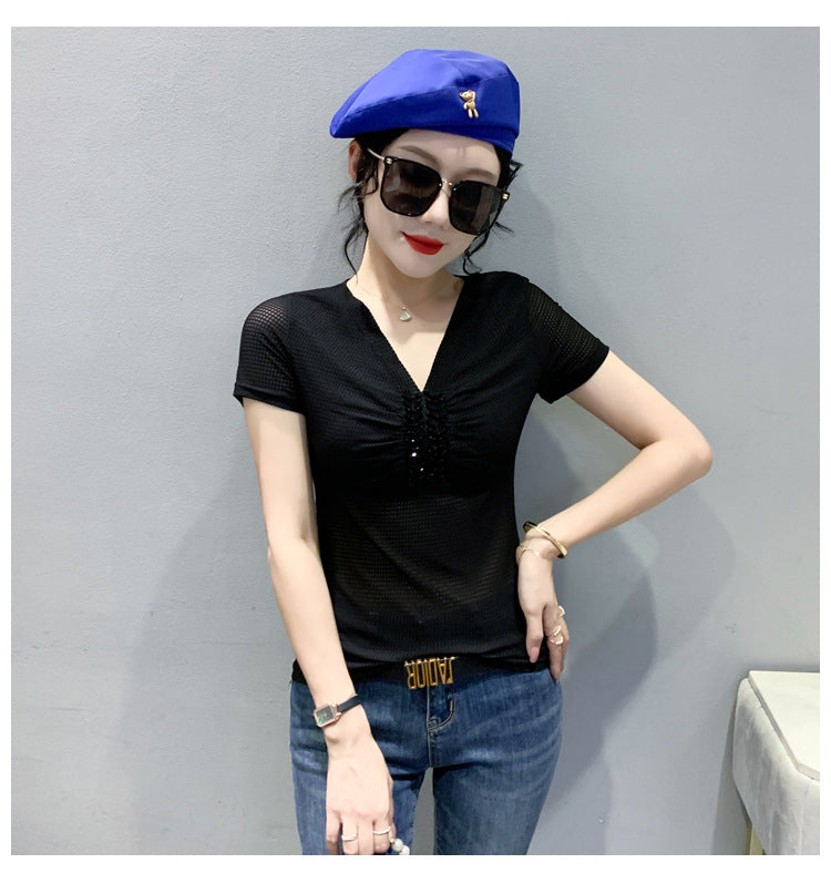 European 2024 Summer New Design Niche V-neck Bead Short-sleeved T-shirt Women's Slim-fit All-match Ins Top