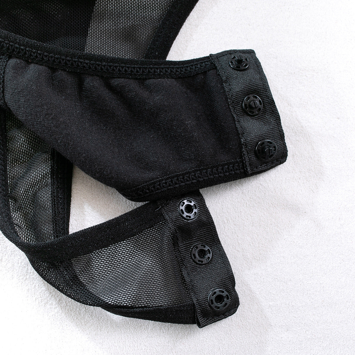 Lingerie Sexy Trois Pièces Dentelle avec Gants – Bralette, Culotte & Gants
