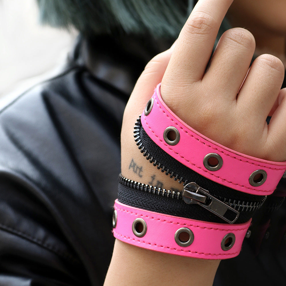 New Foreign Trade European and American Rivet Chain Punk Jewelry Cowhide Bracelet Women's Round Hole Middle Zipper Wide Leather Jewelry