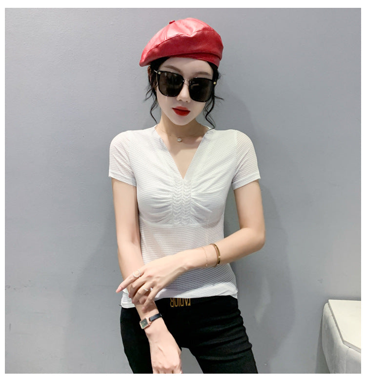 European 2024 Summer New Design Niche V-neck Bead Short-sleeved T-shirt Women's Slim-fit All-match Ins Top