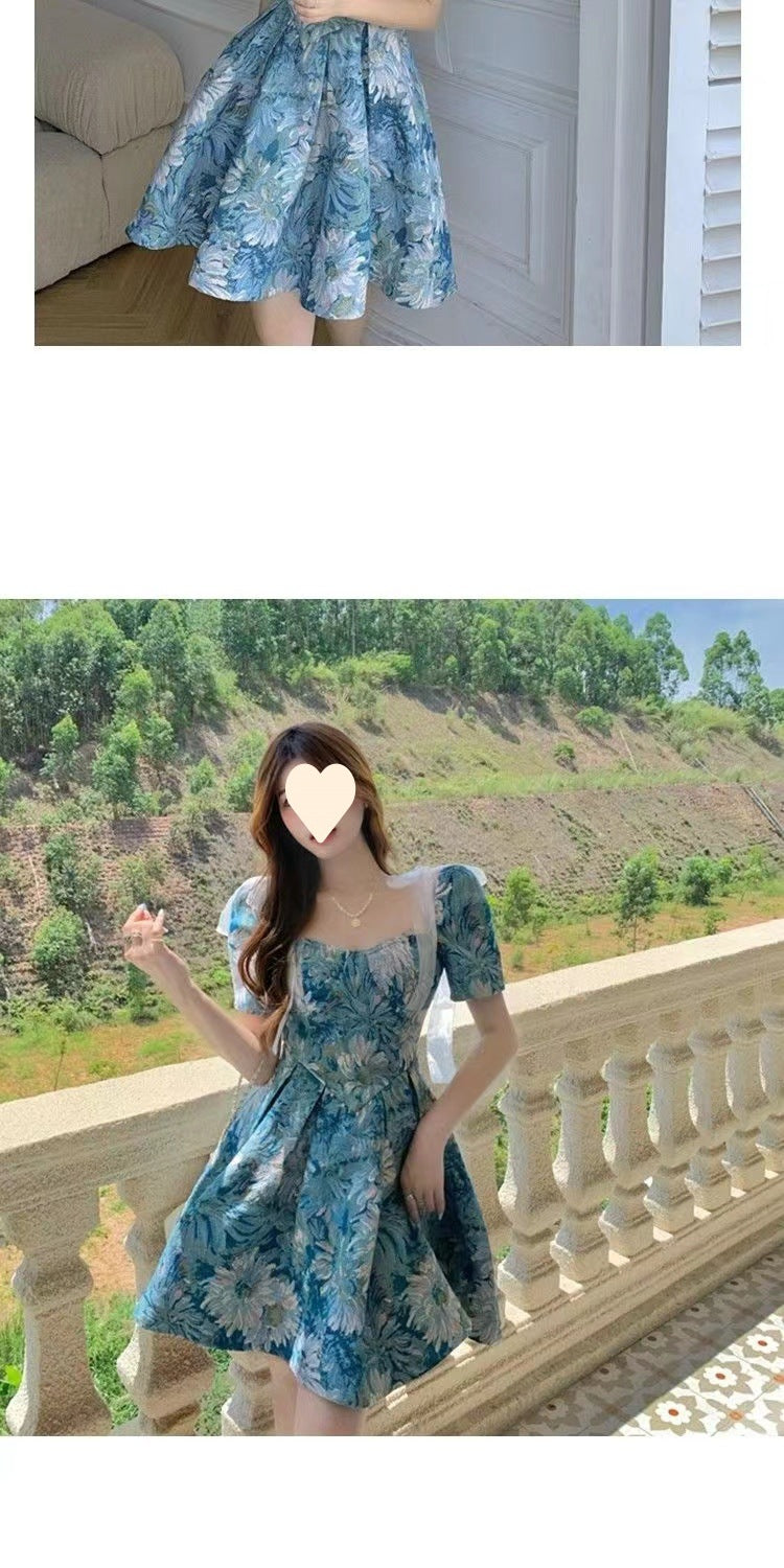 Floral dress Women's Summer French Style Elegant Short Waisted Skirt Niche Tutu Skirt Design Sense Sweet Puff Sleeve Skirt